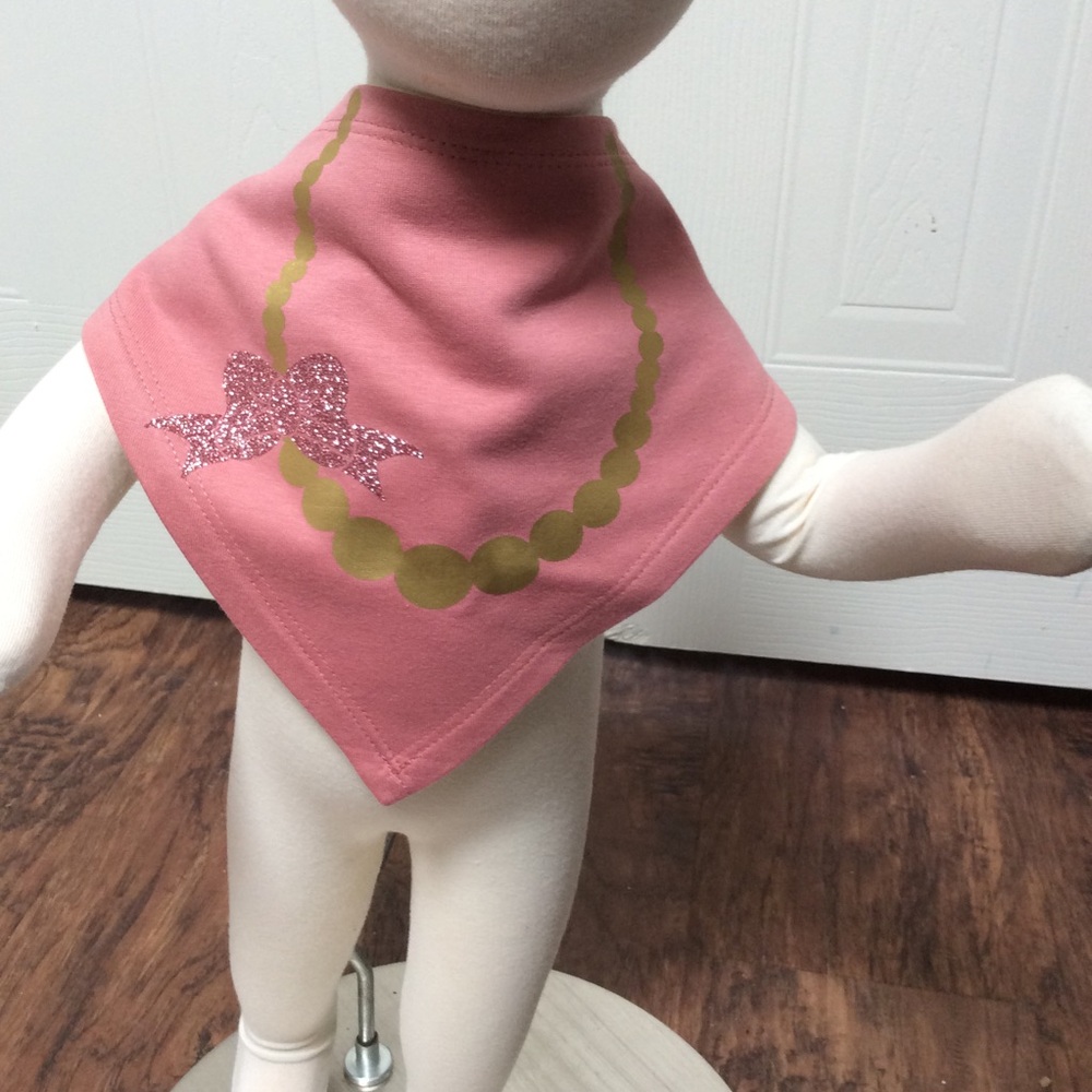 NWOT Baby Bib Bandana Style